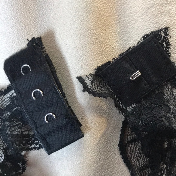 New! Black Lace Collar Harness - Picture 5 of 5